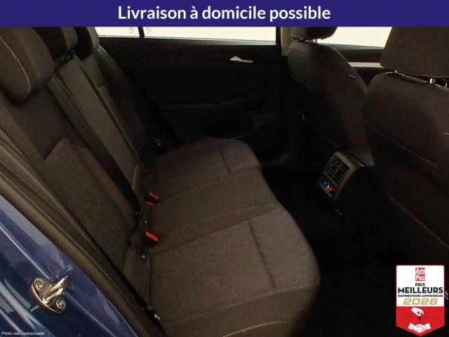 Volkswagen Golf Sw image 9