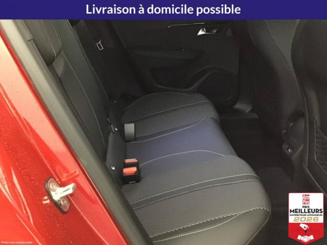 Peugeot 2008 image 3