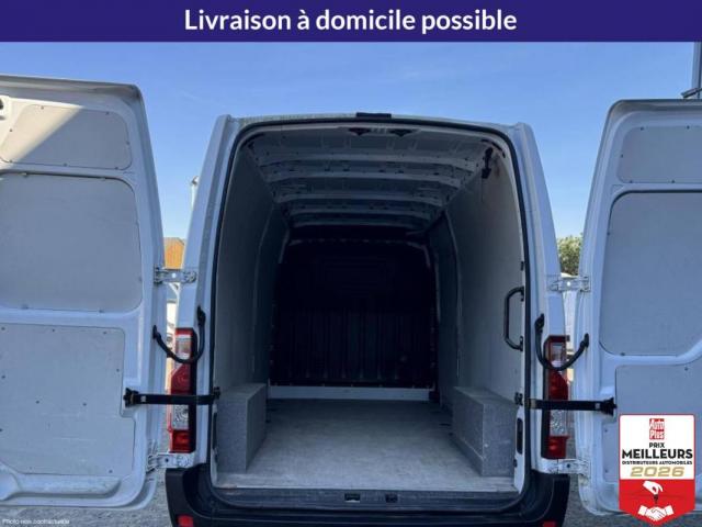 Nissan Interstar image 2