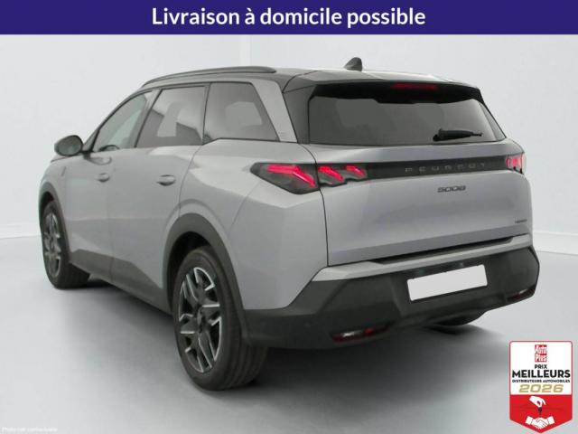 Peugeot 5008 image 1