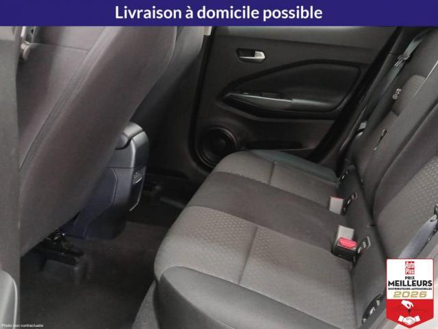 Nissan Juke image 4