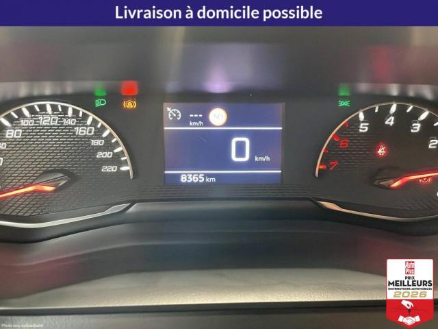 Peugeot 2008 image 2