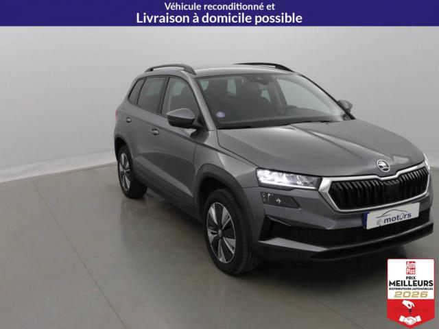 Skoda Karoq image 8