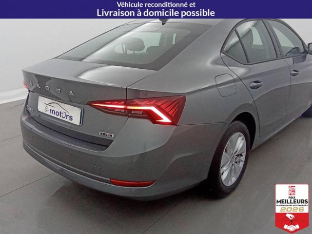 Skoda Octavia image 6