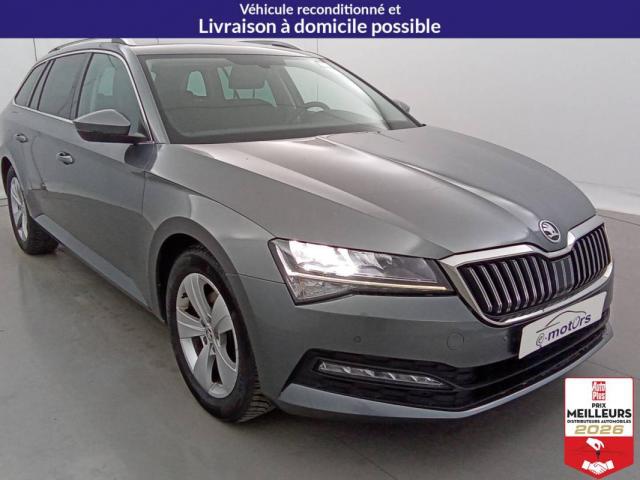 Skoda Superb Combi image 4