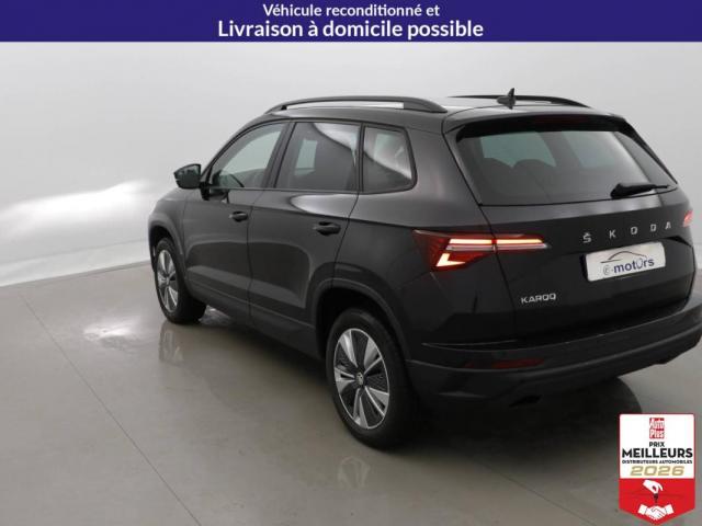 Skoda Karoq image 8
