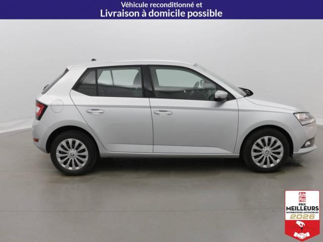 Skoda Fabia image 9