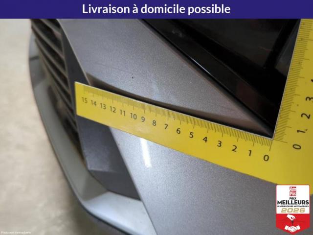 Peugeot 2008 image 2