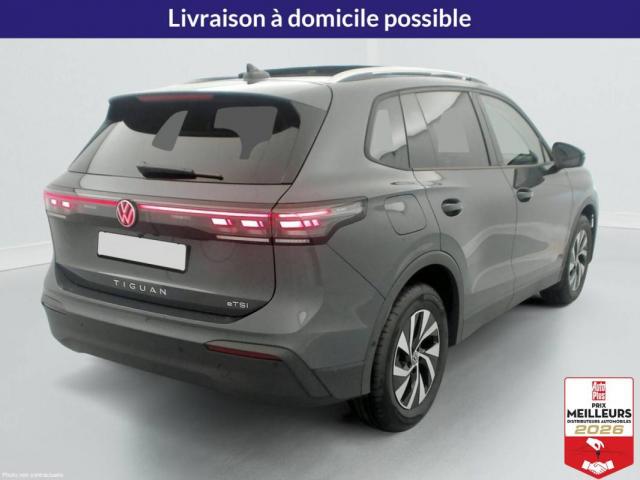 Volkswagen Tiguan image 8