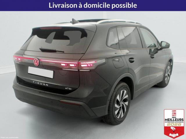 Volkswagen Tiguan image 9