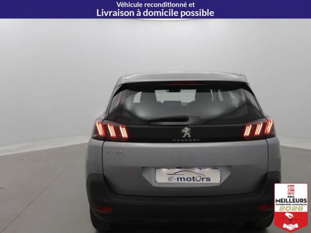 Peugeot 5008 image 3