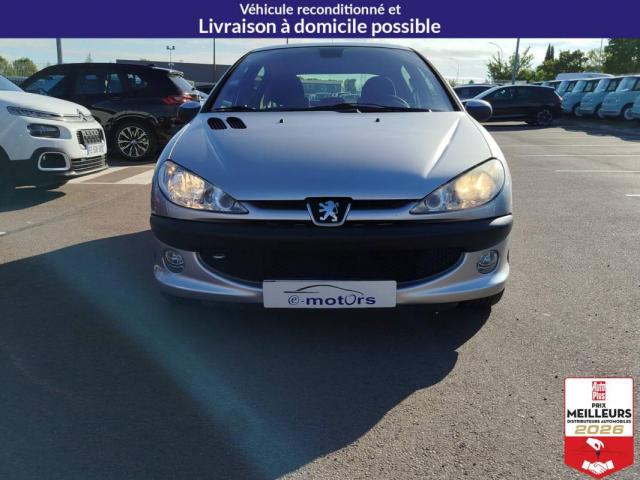 Peugeot 206 image 5