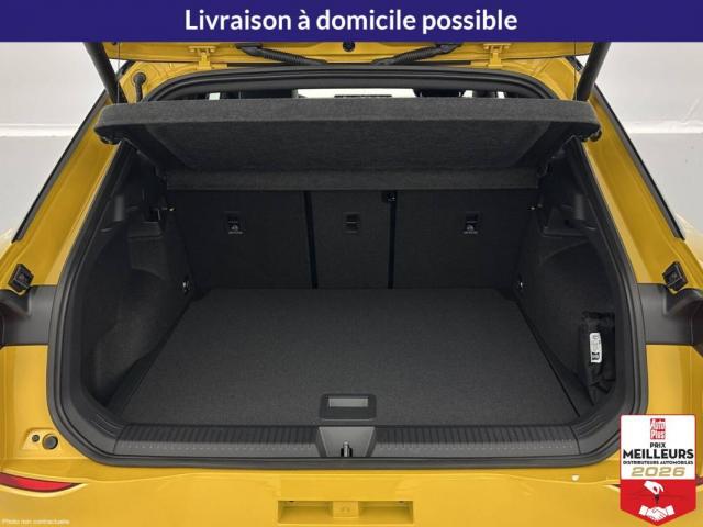 Volkswagen T-Roc image 2