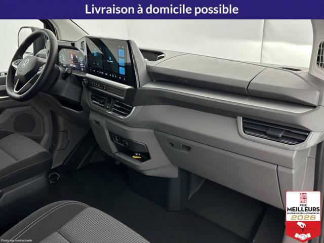 Volkswagen Transporter image 8