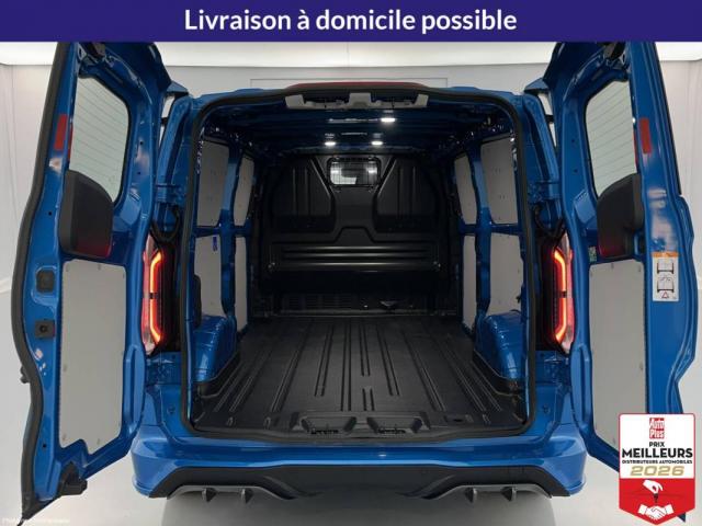 Ford Transit image 9