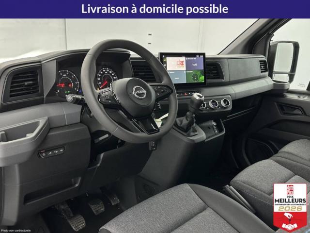 Nissan Interstar image 2