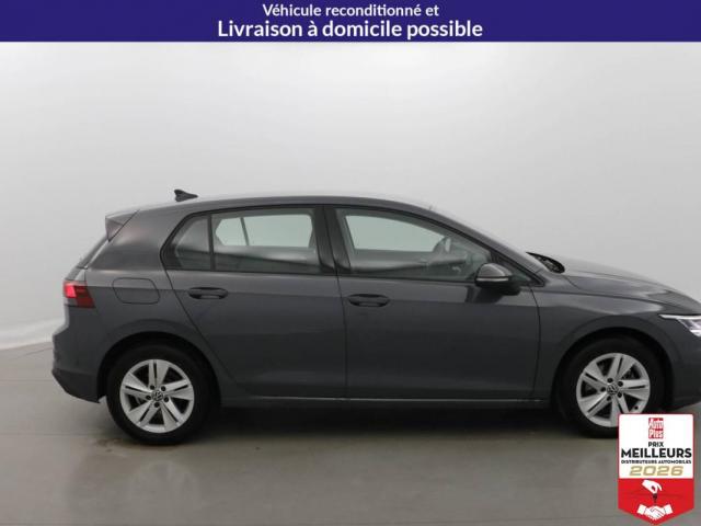 Volkswagen Golf image 8