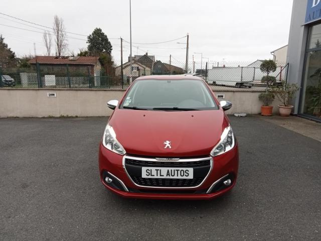Peugeot 208 image 3