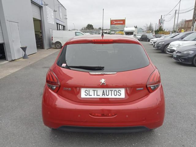 Peugeot 208 image 1