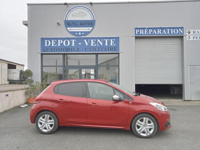 Peugeot 208 image 8