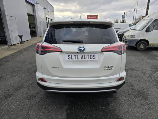 Toyota Rav4 image 4