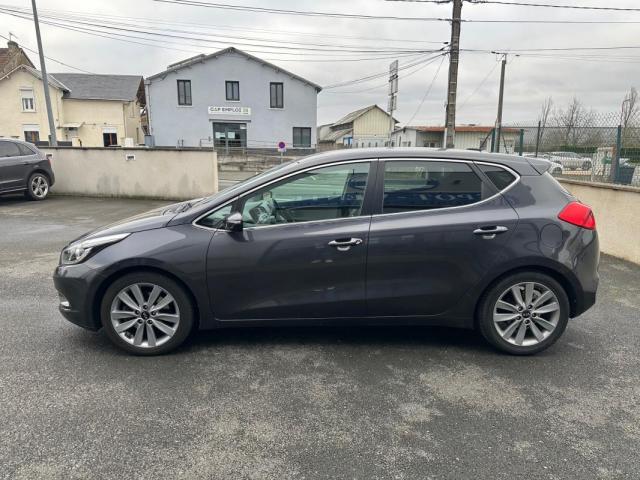 Kia Cee'D image 1