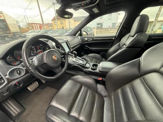 Porsche Cayenne image 3