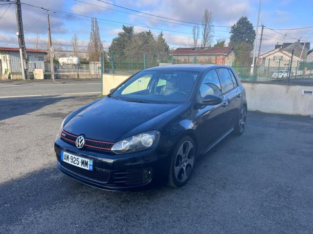 Volkswagen Golf image 8