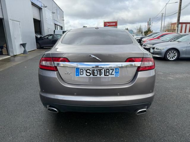 Jaguar Xf image 8