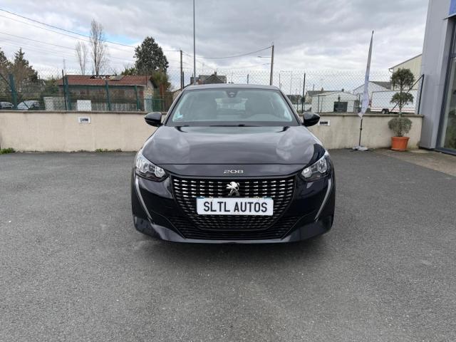 Peugeot 208 image 9