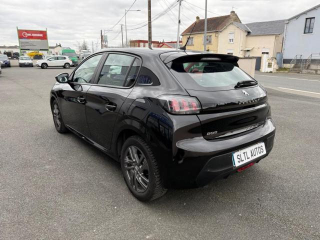 Peugeot 208 image 1
