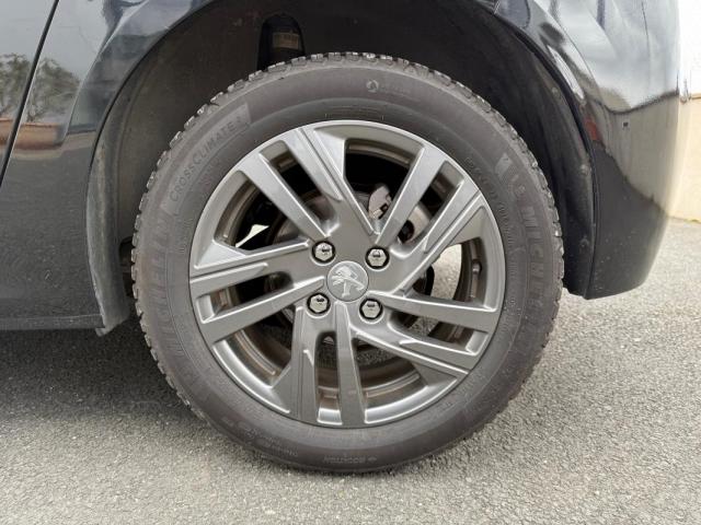 Peugeot 208 image 6