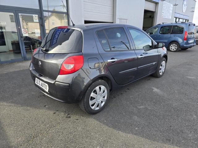 Renault Clio image 7