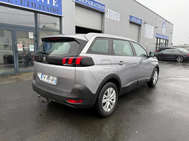 Peugeot 5008 image 7