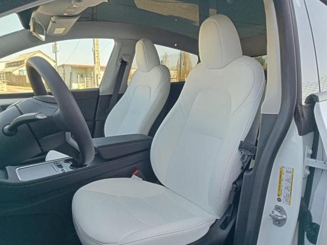 Tesla Model Y image 9