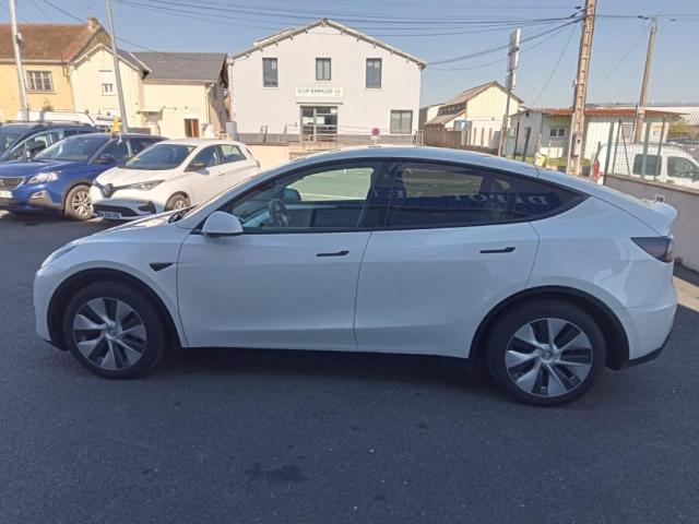 Tesla Model Y image 7