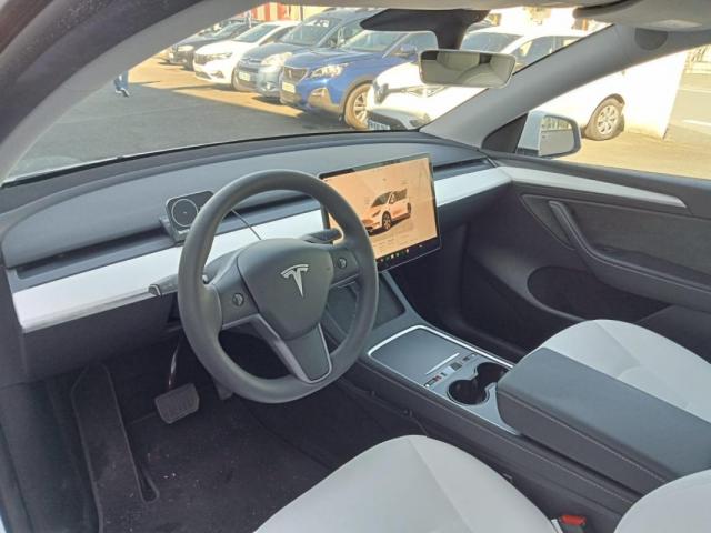 Tesla Model Y image 4