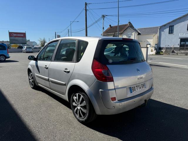 Renault Scénic image 9