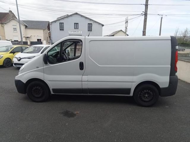 Renault Trafic image 8
