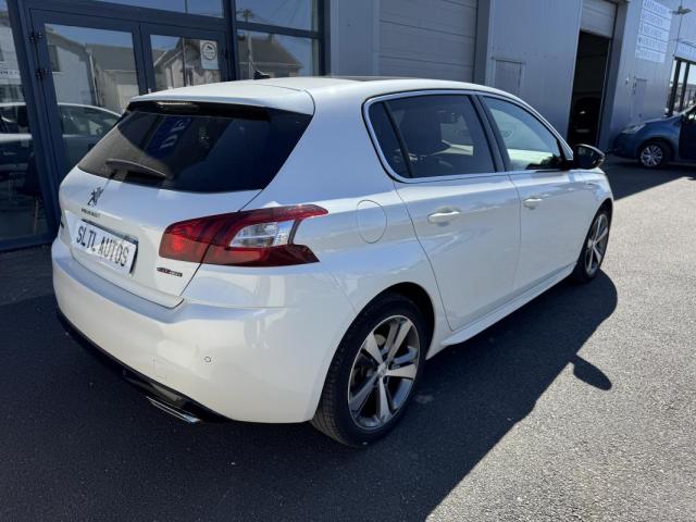 Peugeot 308 image 2