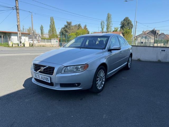 Volvo S80 image 1