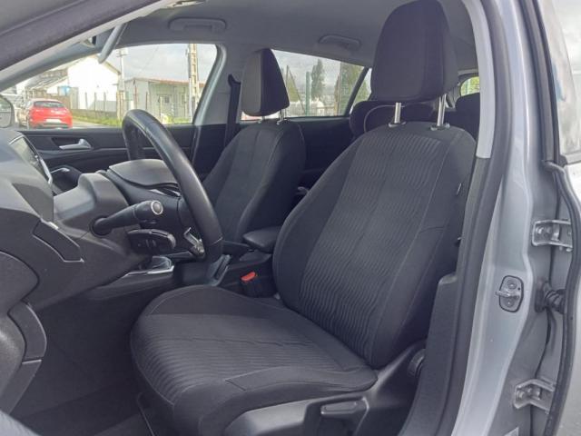Peugeot 308 image 4
