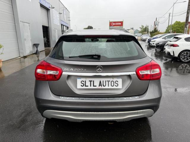 Mercedes Benz Classe Gla image 9