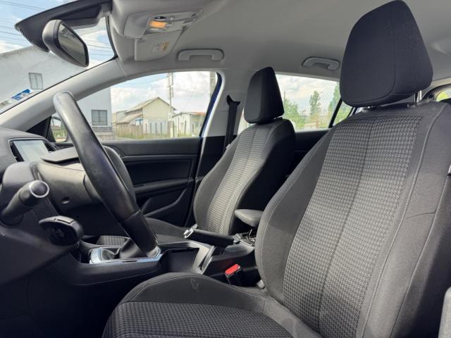 Peugeot 308 image 9