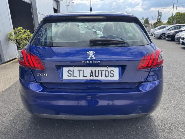 Peugeot 308 image 1
