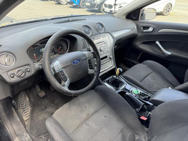Ford Mondeo image 5