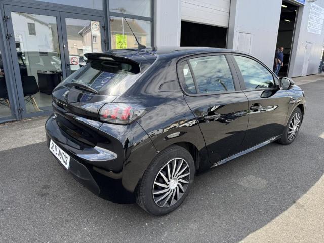 Peugeot 208 image 9