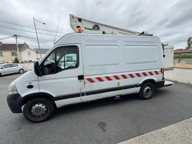 Nissan Interstar image 7