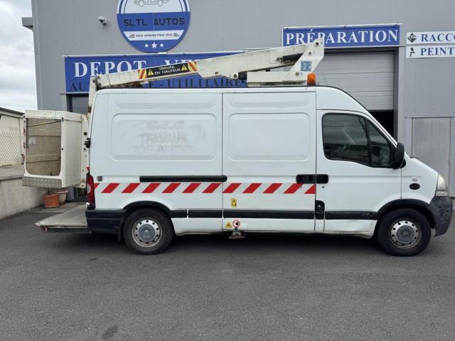 Nissan Interstar image 3