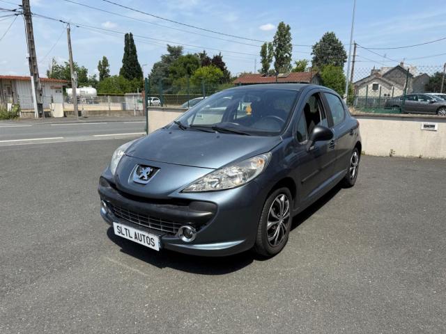 Peugeot 207 image 1